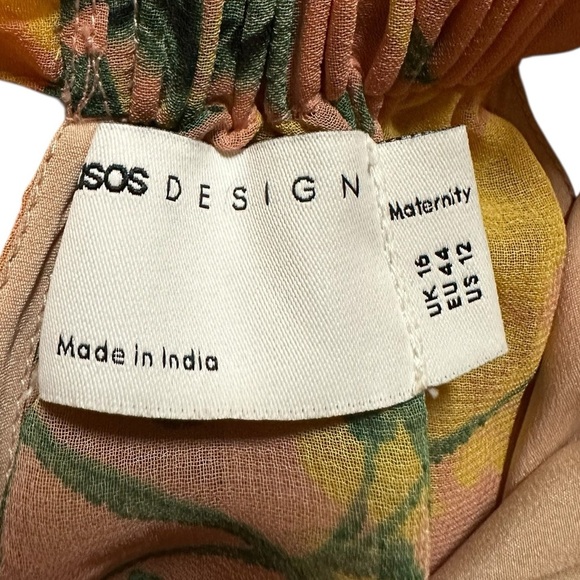 ASOS DESIGN Maternity Chiffon Gathered Waist Halter Jumpsuit In Floral Print 12 - Picture 7 of 11